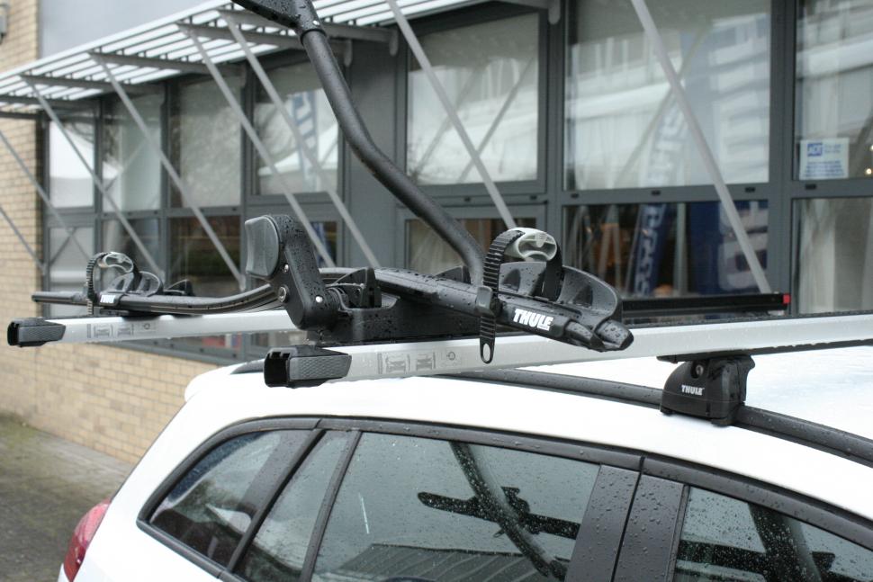 Icebike 2012 Thule SlideBars make roof mounting your bikes a